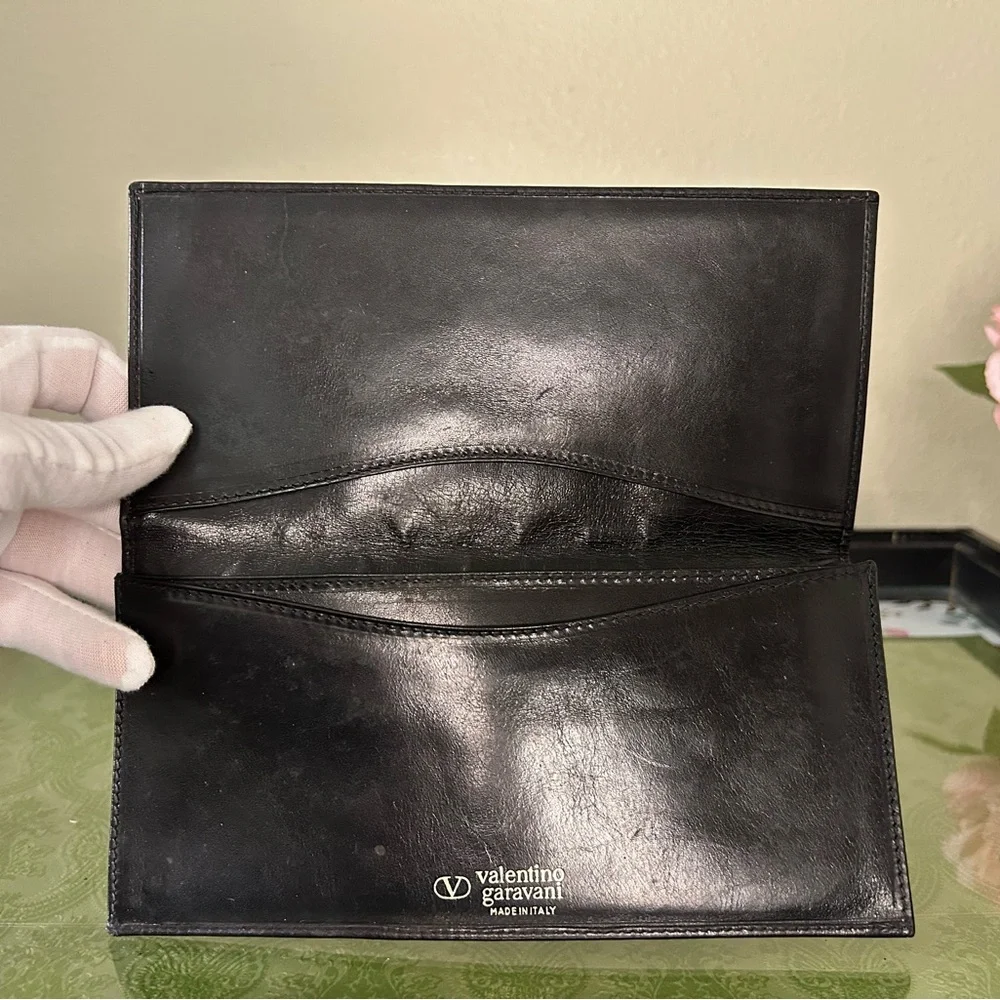 Father’s Day Valentino Black Bifold Long Wallet